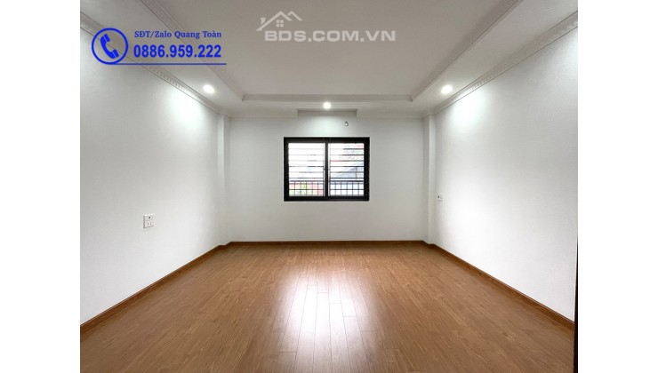 Bán nhà Tây Mỗ diện tích 31m² x5 tầng 4PN cách 1 nhà ra ngõ thông, đường ô tô